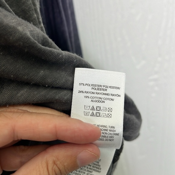 Lucky Brand - Joan Jett Graphic Burn Out Gray Long Sleeve Band  Top Size Small - Picture 8 of 11